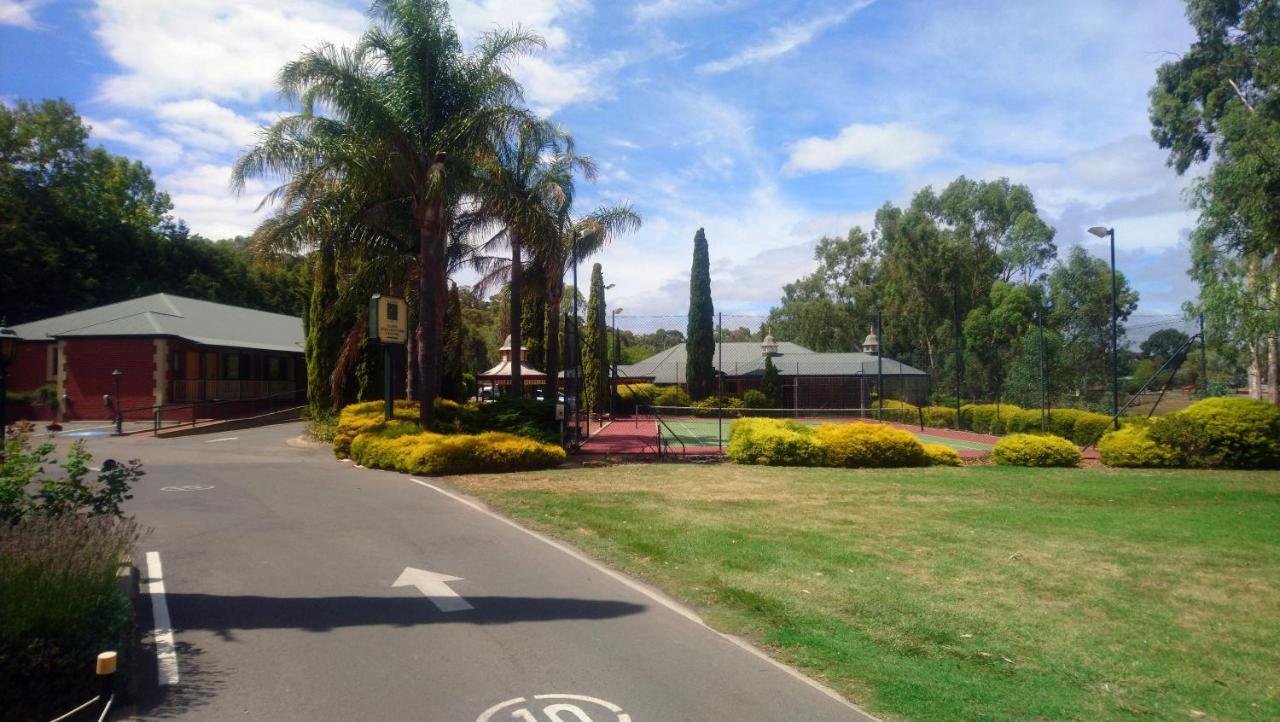 Hotel Clare Country Club Esterno foto