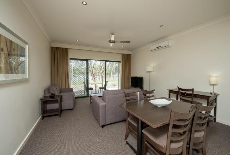 Hotel Clare Country Club Esterno foto