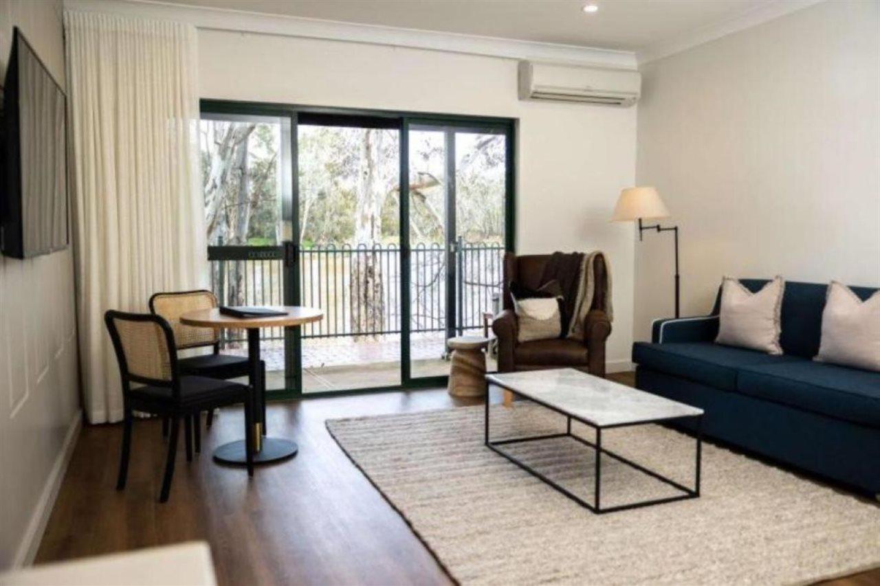 Hotel Clare Country Club Esterno foto